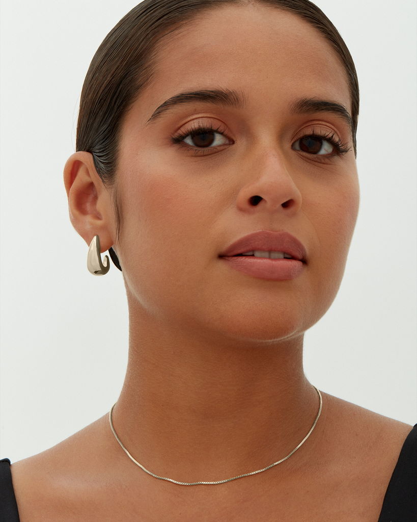 Gaia Chunky Hoop Earrings #Variant_White Gold Earrings 