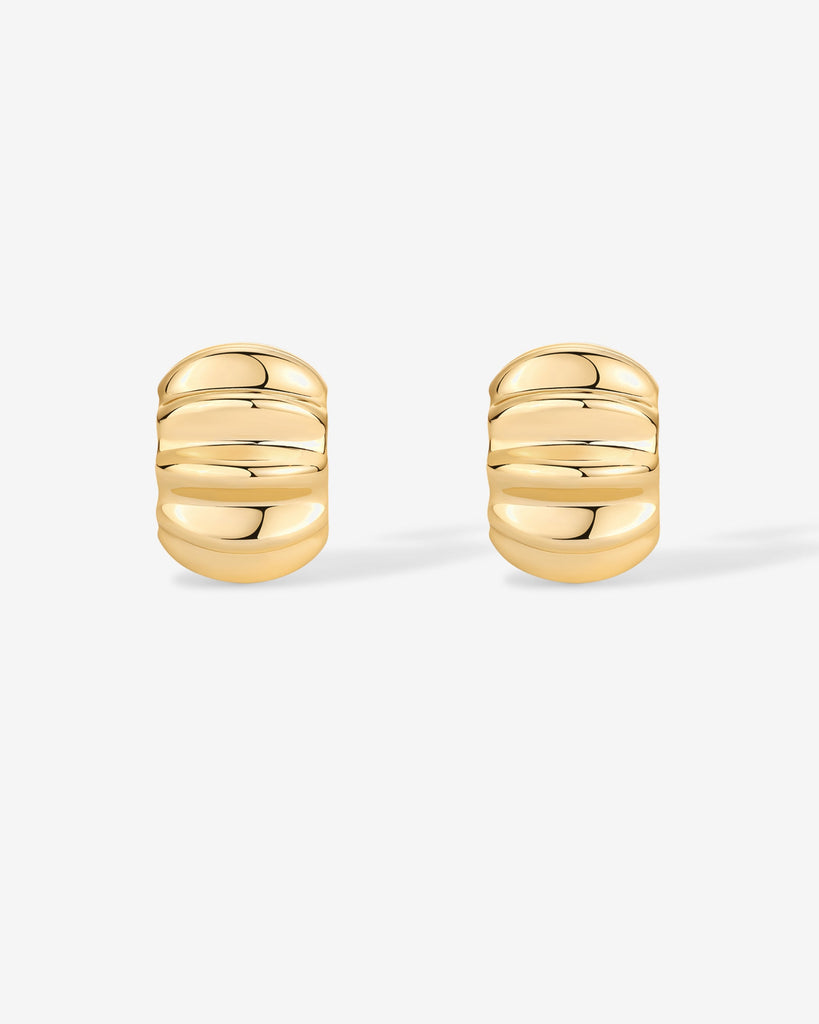 Chunky Weightless Hoop Huggies   