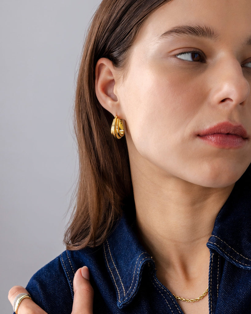 Chunky Triangle Hoops #Variant_Yellow Gold  