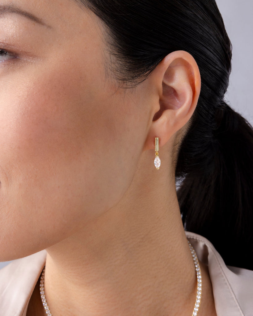 Bar Drop Dangle Screwbacks #Variant_Yellow Gold  