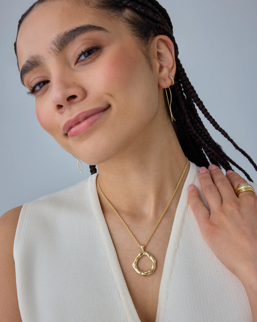 Irregular Hammered Circle Pendant #Variant_White Gold Pendant 