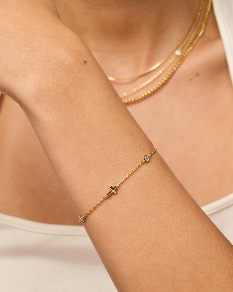 Simulated Diamond Cross Station Chain Bracelet #Variant_White Gold  