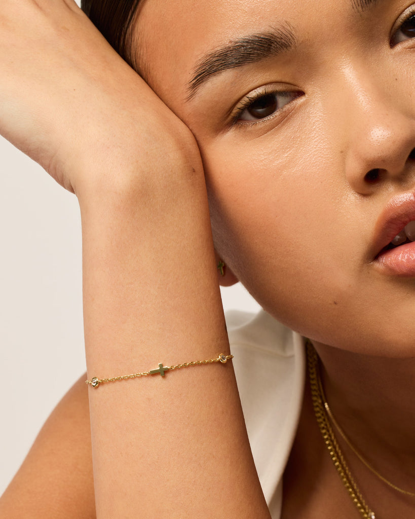 Simulated Diamond Cross Station Chain Bracelet #Variant_Yellow Gold  