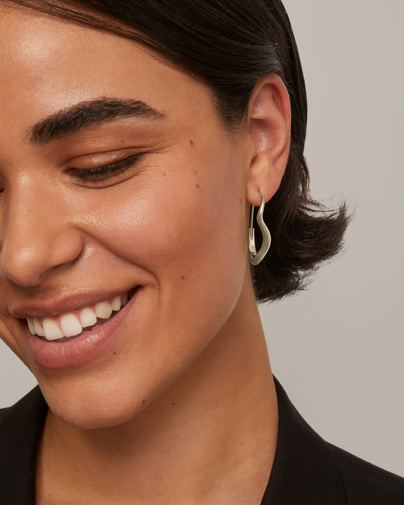 Crete Wavy Hoops #Variant_White Gold Earring 