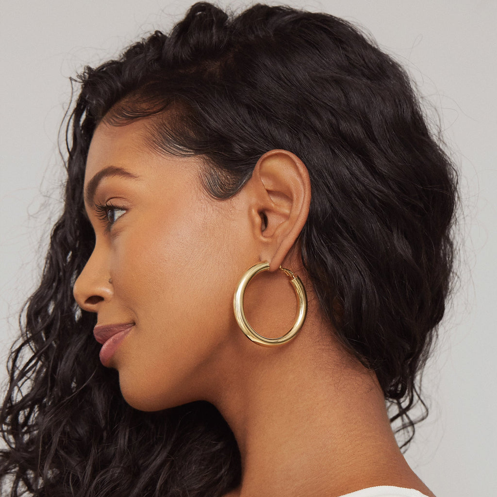 Clasp Back Chunky Hoops Yellow Gold, 50 Millimeters Earring 